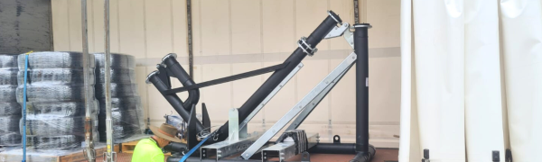 Custom-built J Stand solution for efficient 789 water truck operations