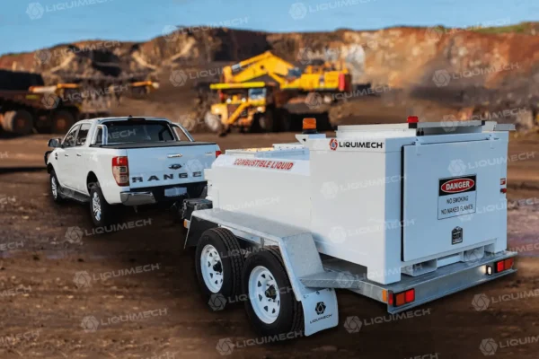 Liquimech Diesel Fuel Trailers Self-Bunded Tank Construction Mobile Fuel Solution to Eliminate Dangerous Spills