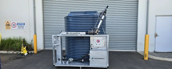 Liquimech High-pressure misting cannons providing automated dust suppression on construction site
