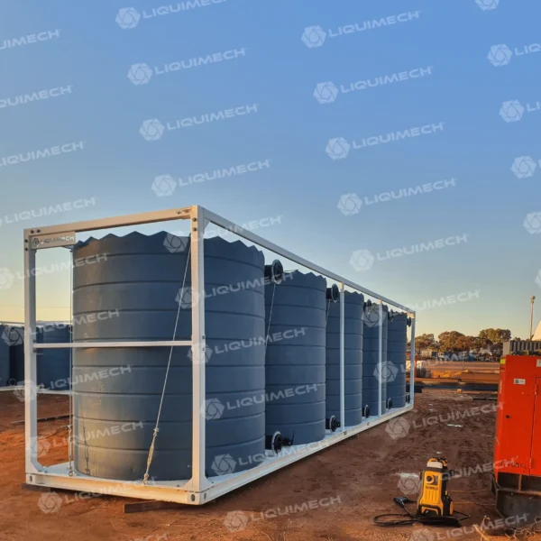 Liquimech Large capacity portbale potable water storage tank with level indicator and overflow protection
