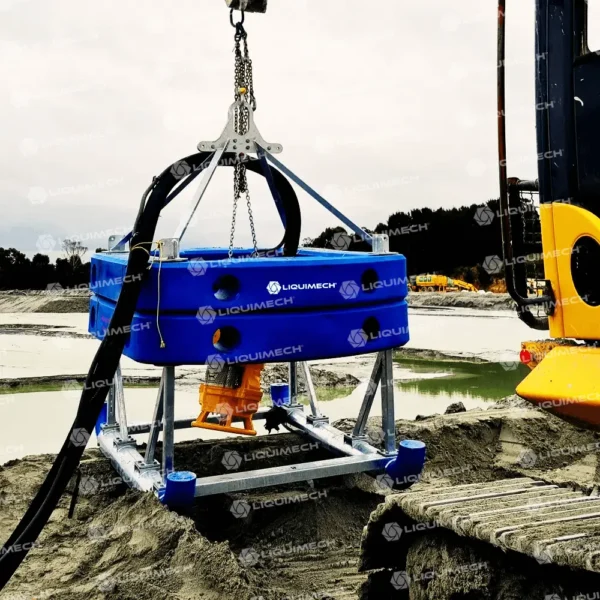 Liquimech Lightweight modular pontoons for quick deployment
