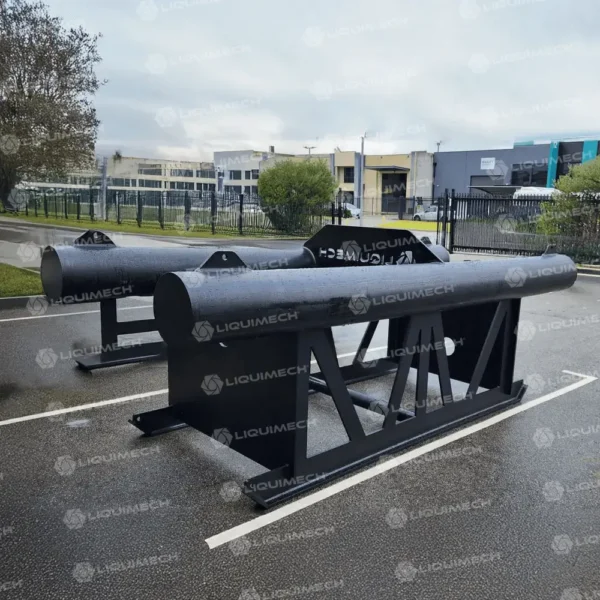 Liquimech Lightweight polyethylene pontoons for easy transportation and setup