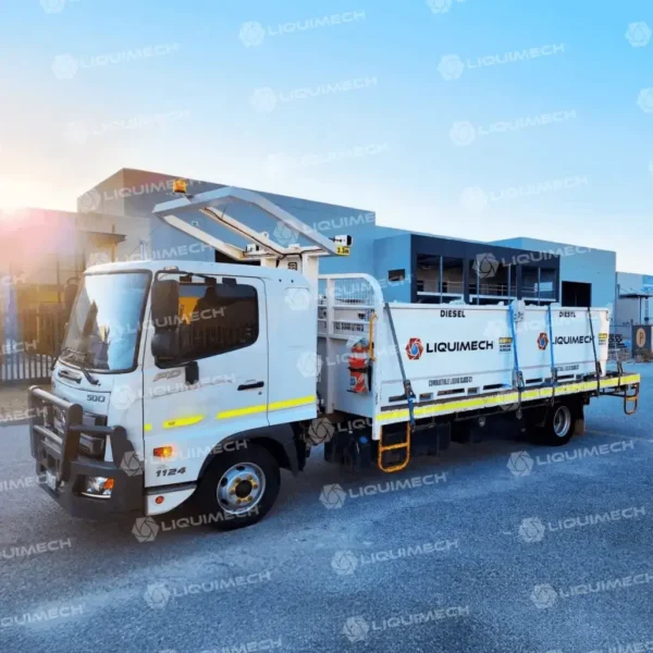 Liquimech Portable self bunded fuel tank for remote site operations
