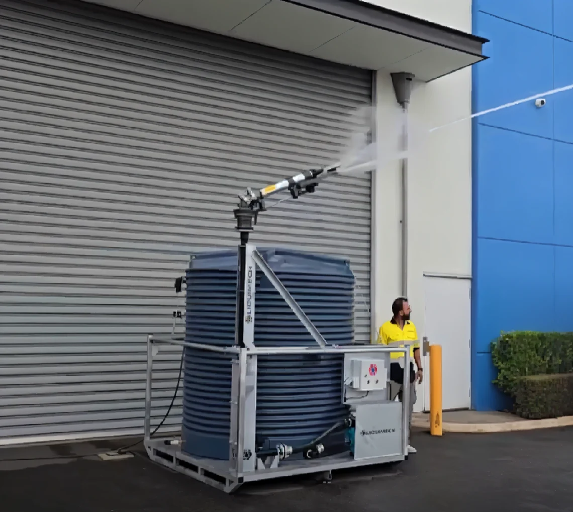 Liquimech mobile dust suppression trailer equipped with sprinkler tank system for reducing airborne particles