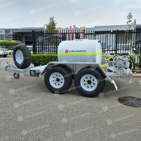 Liquimech trailer-mounted pressure washer for mine-site cleaning applications
