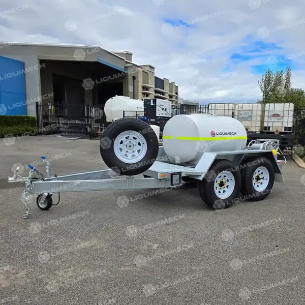 Liquimech trailer pressure washer for mining, construction and industrial sites