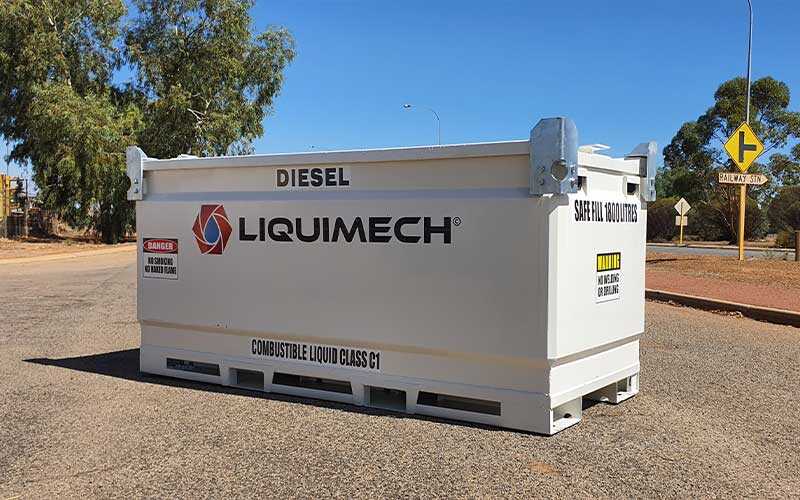 Double-walled steel bunded diesel tank for environmental protectio